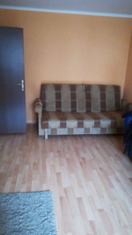 inchiriez garsoniera 42mp, mobilata si utilata, zona nerva traian, 350euro 5