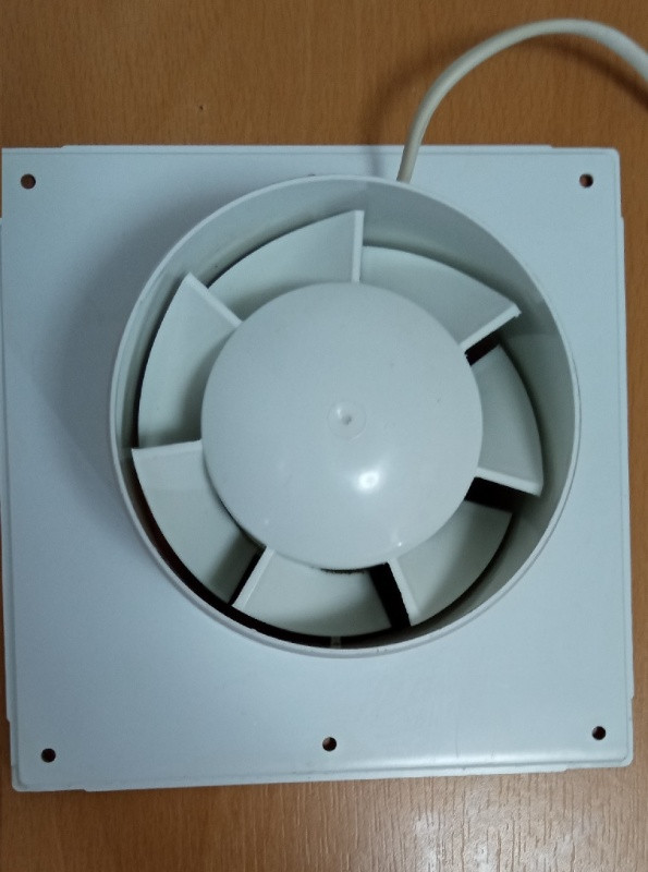 vand ventilator baie hardi 1