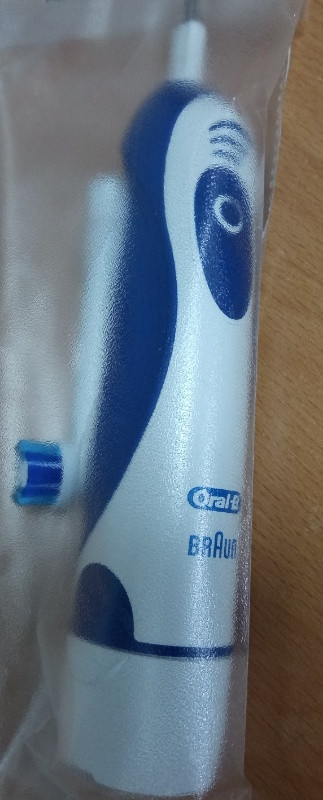 vand periuta de dinti braun oral b 3