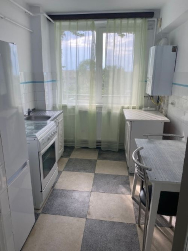 inchiriez apartament 2 camere, 60mp, zona centrala, giurgiu, 250euro 1