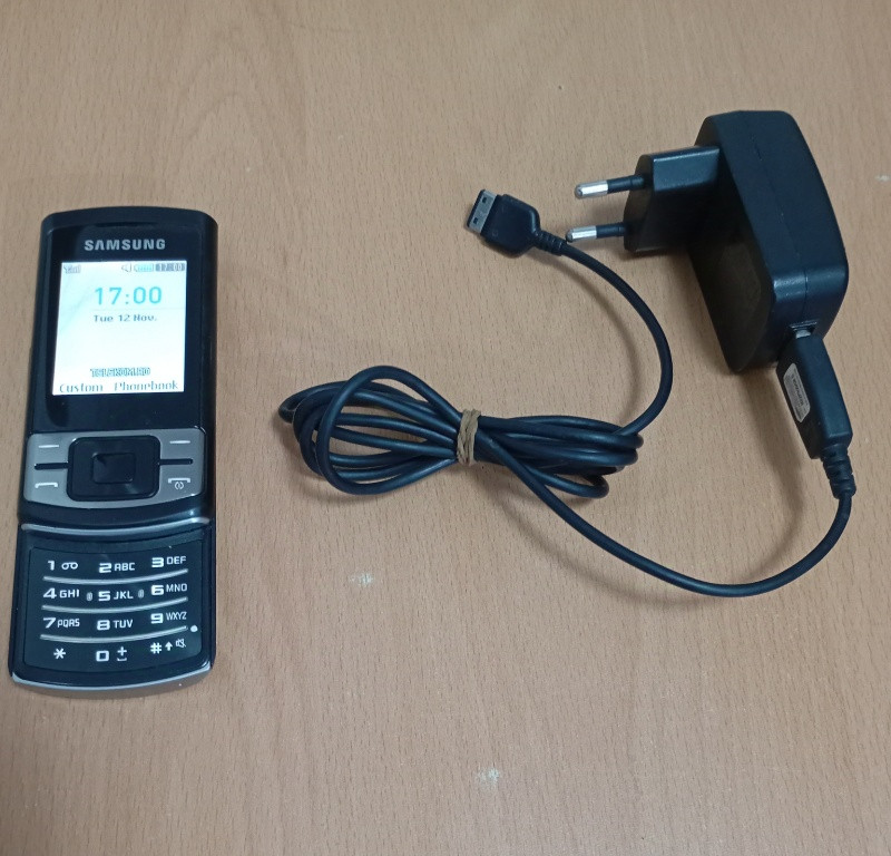 vand telefon samsung sgh c3050 6