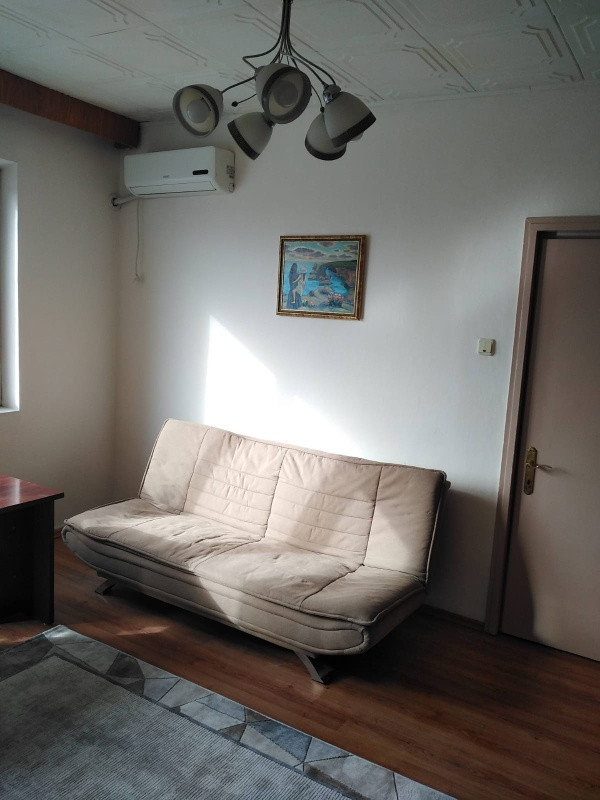 mangalia, inchiriez apartament 3 camere 2