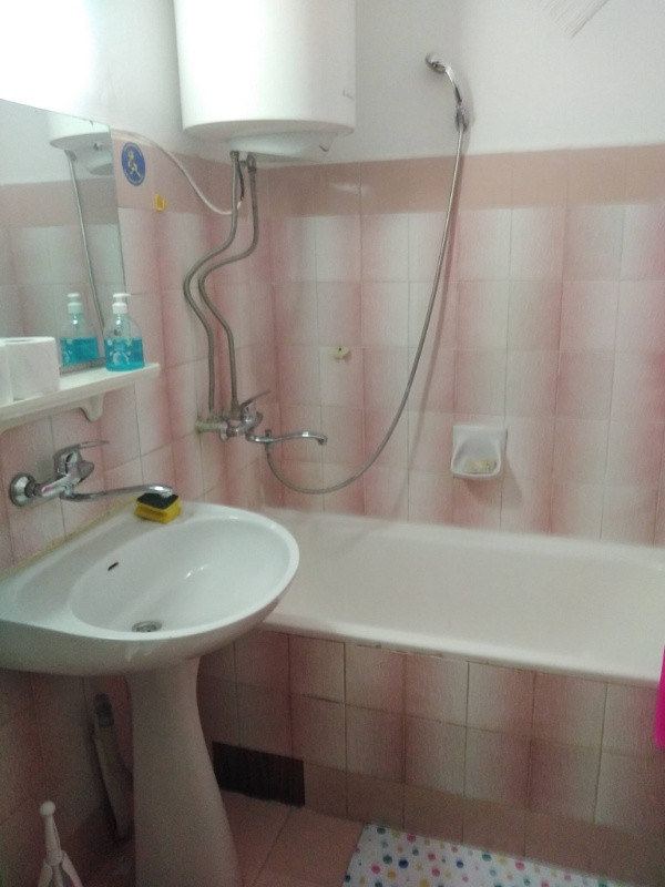 mangalia, inchiriez apartament 3 camere 9