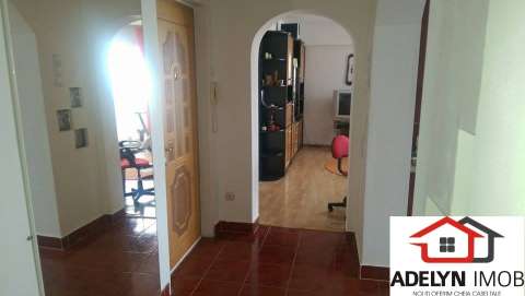 tulcea - apartament 3 camere, zona victoriei 1