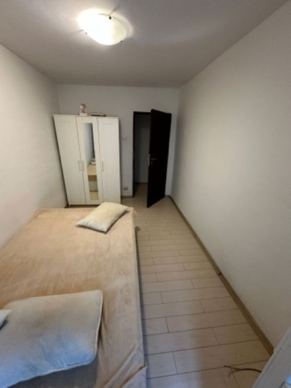 inchiriez apartament 4 camere, decomandat, 90mp, mobilat si utilat, mihai bravu, 900euro 5