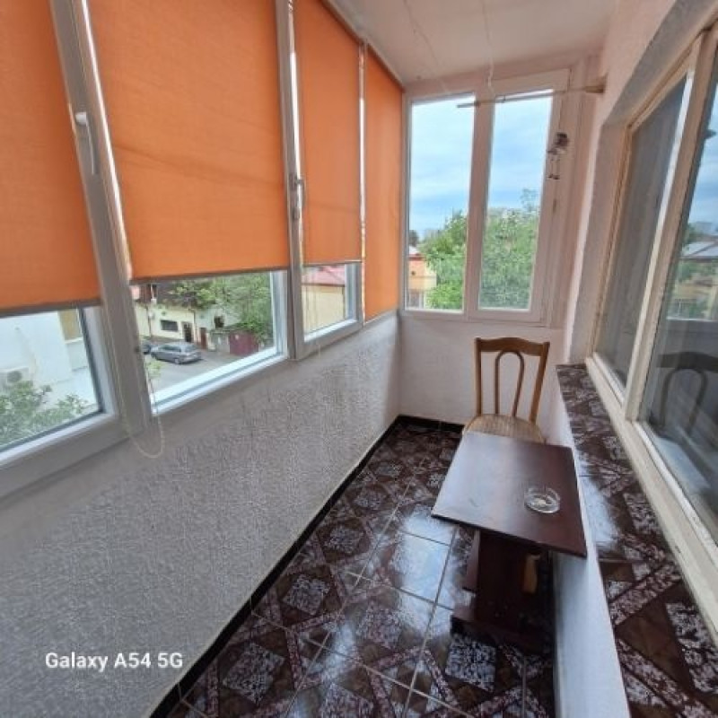 inchiriez apartament 2 camere decomandat, 63mp, piata alba iulia, 490euro 7