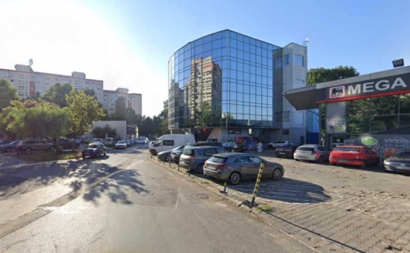 inchiriez spatiu de birouri, zona metrou brancoveanu, 80mp, 880euro 5