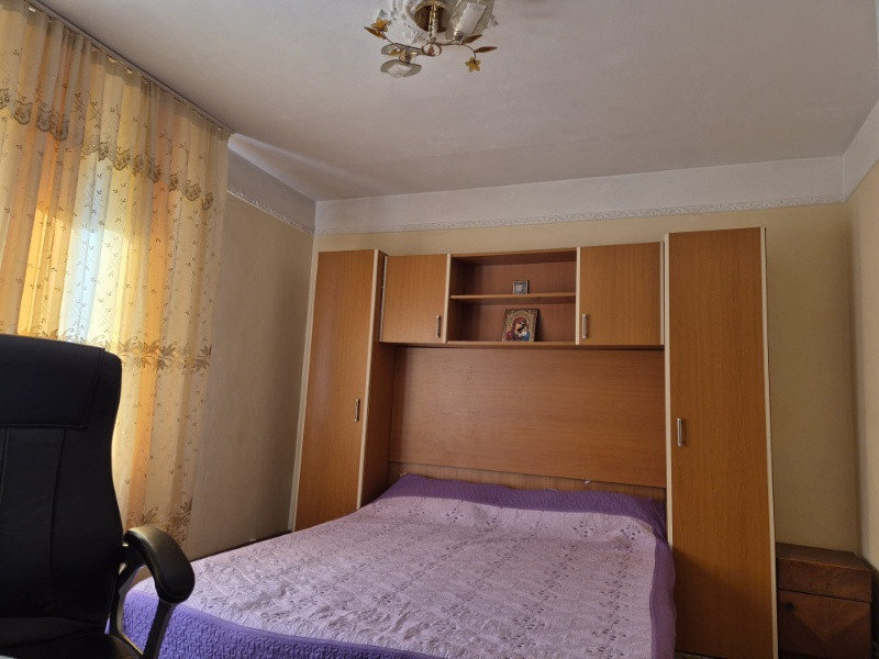 apartament 2 camere, 48 mp, central: piata noua 3