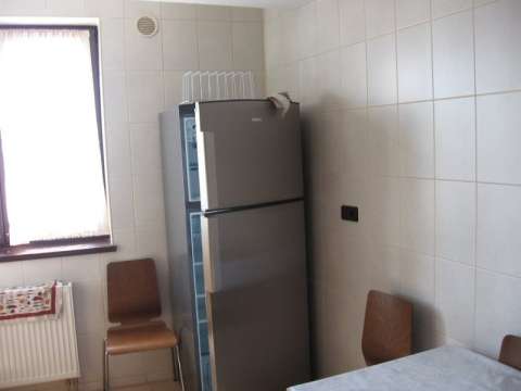 apartament 3 camere de inchiriat in zona pache protopopescu 12