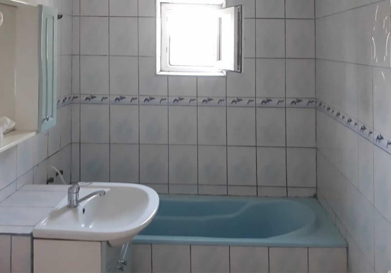vand apartament 2 camere in calafat, strada jiului 4