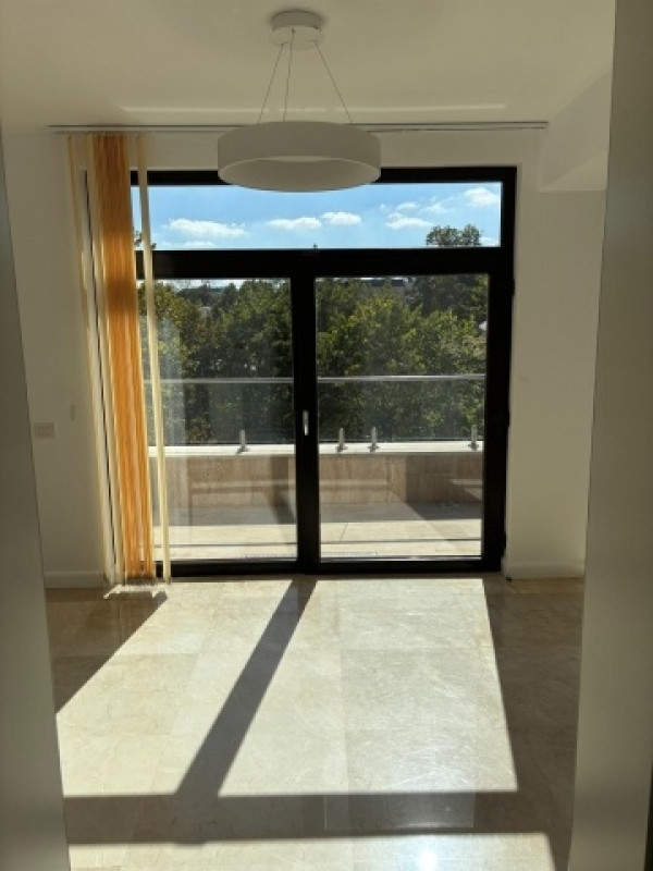 inchiriez vila 8 camere, constructie 2020, 300mp utili, zona dorobanti, 6. 500euro 6
