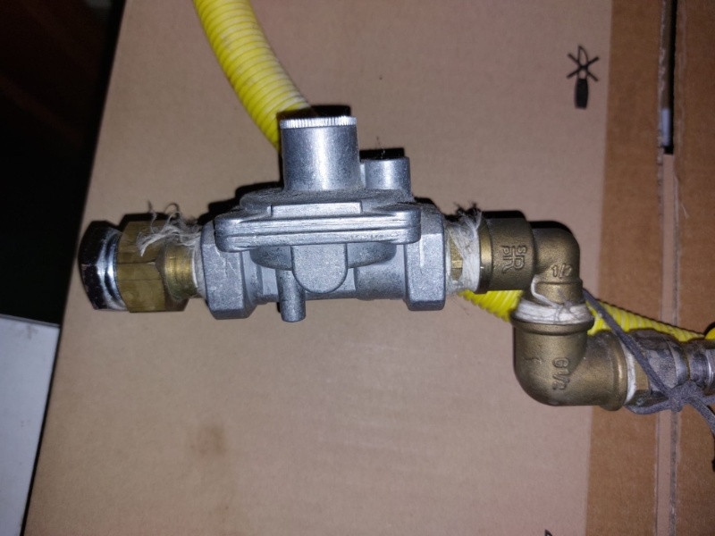 racord flexibil gaz, otel inox, 1/ 2" g, 2000 mm cu ceas regulator 1/ 2" g 3