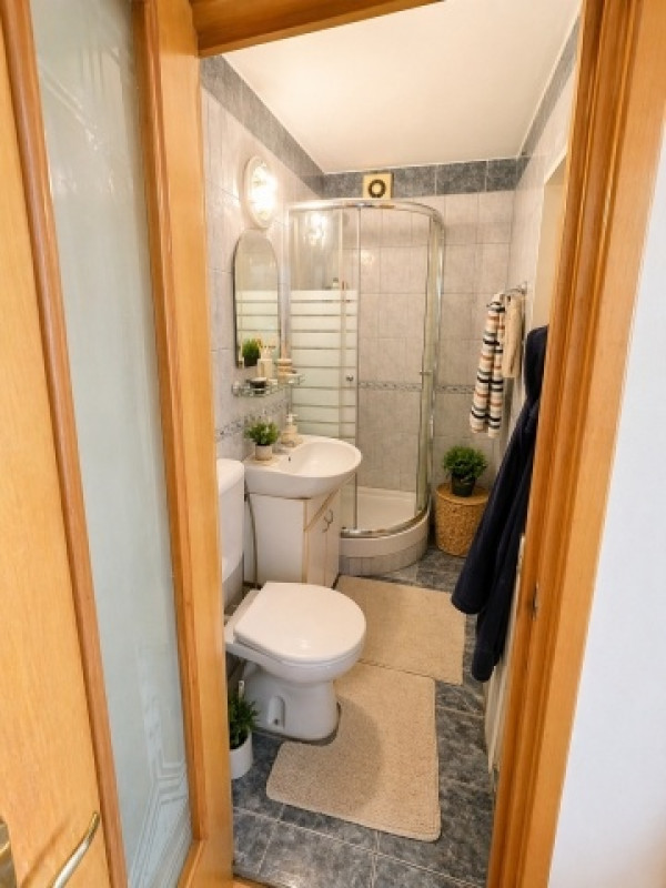 apartament 2 camere semidecomandat, dorobanti, 47mp, 169. 000 euro 5
