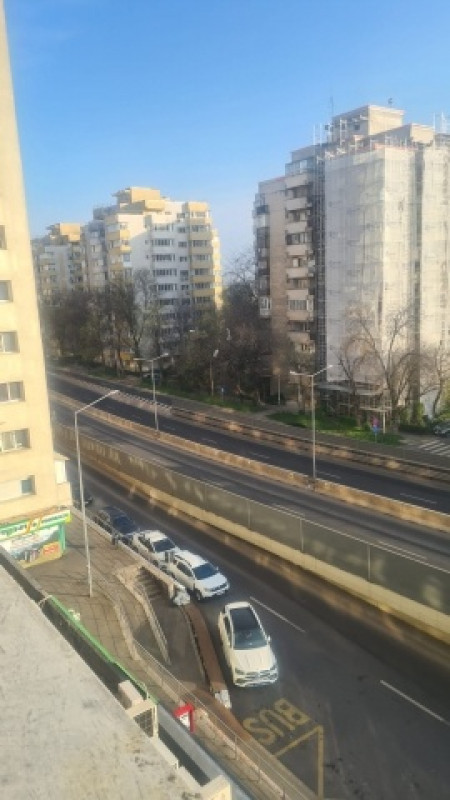 apartament 3 camere, decomandat, bucuresti, zona doamna ghica, 70mp, 111. 500euro 9
