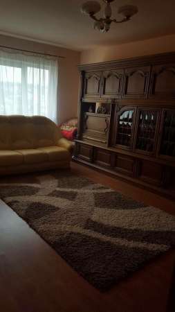 inchiriez apartament mobilat 8