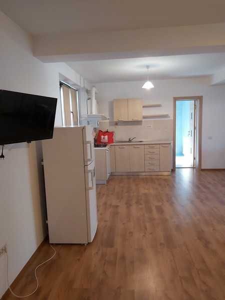 navodari , apartament de inchiriat in vila 1