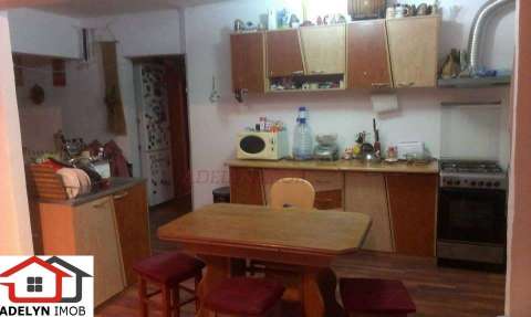 tulcea - apartament 3 camere, zona pacii 1