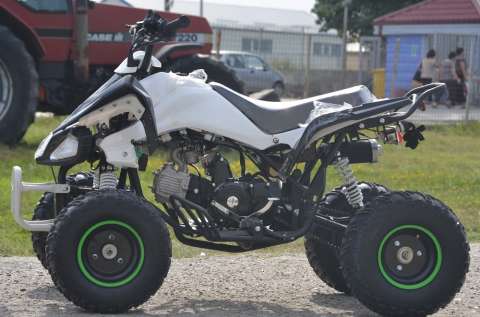 speedy quad kxd- 004 bonus in valoare de 3