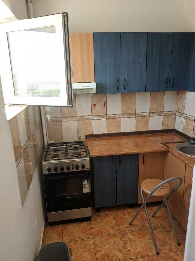 apartament 2 camere, metrou aparatorii patriei, langa universitatea spiru haret bucuresti 4