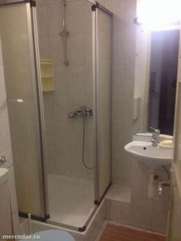 inchiriez apartament 3 camere excelent 7