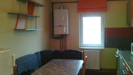 apartament ca nou de inchiriat . linga politie. 5