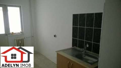 tulcea - apartament 2 camere, zona victoriei 3