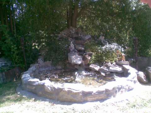 Execut cascade, iazuri de gradina