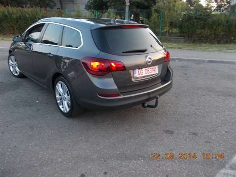 vand opel astra j full, an , navi 4