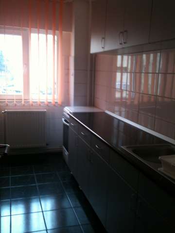 inchiriez apartament 2 camere mobilat 1