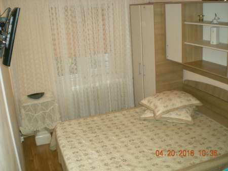 apartament 2- 3 cam la intrare in mamaia 4