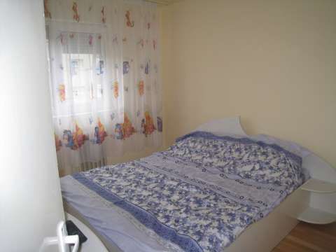 proprietar vand apartament 2 camere 2