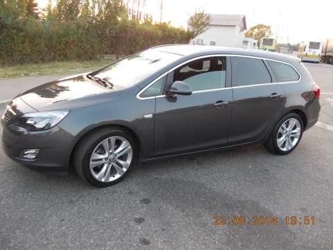 vand opel astra j full, an , navi 1