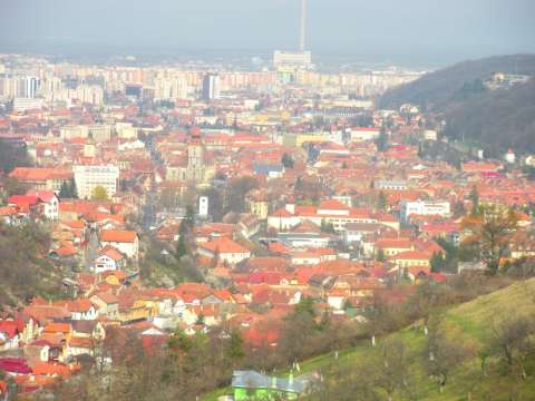 teren mp drumul poienii, parcelabil, langa parcarea de la belvedere 2