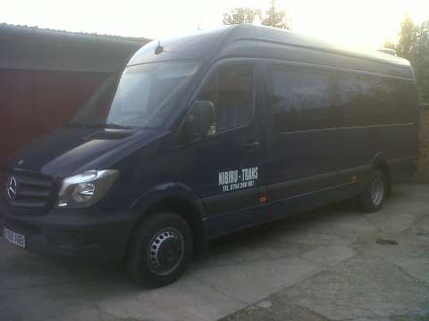 Inchiriez Microbus / Transport Persoane