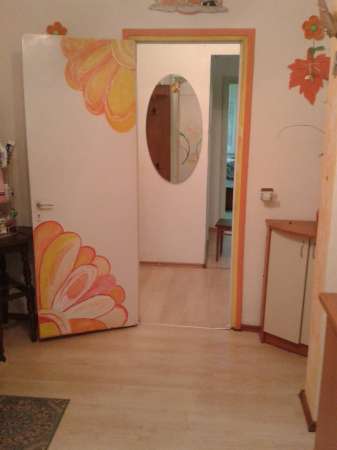 vand apartament 3 camere, medias. 4