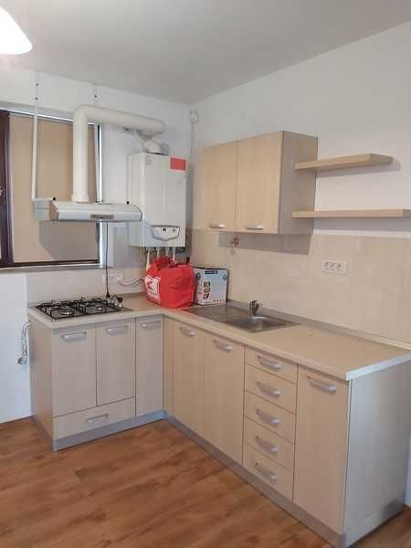 navodari , apartament de inchiriat in vila 4