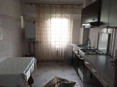 apartament 3 camere, decomandat, pascani 1