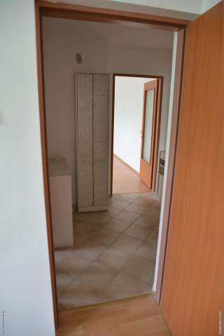 apartment 3 camere, compl. renovat. . . bloc din caramida! 7