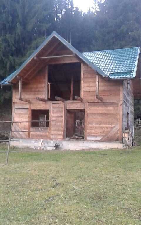 vand teren 500 mp si casa in constructie 70 mp slatioara, stulpicani, 17 km distanta de gura humorului 1