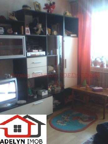 tulcea - apartament 3 camere, zona vest 5