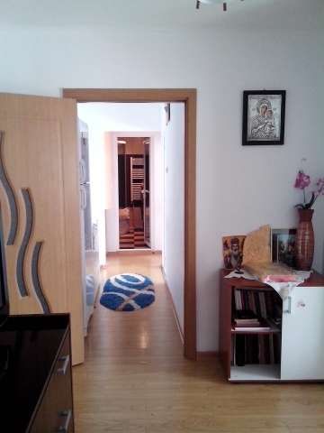 apartament 3 camere dragasani nou renovat si mobilat 6