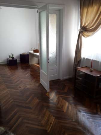 Casa frumoasa total renovata in zona linistita