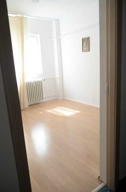 apartament 2 camere - iancului - decomandat - proprietar 5