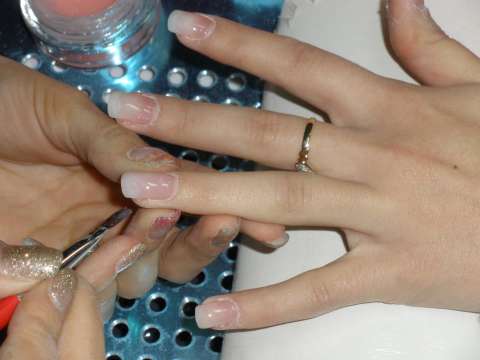 CURS DE CALIFICARE STILIST PROTEZIST UNGHII