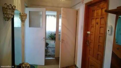 vand apartament 3 camere 3