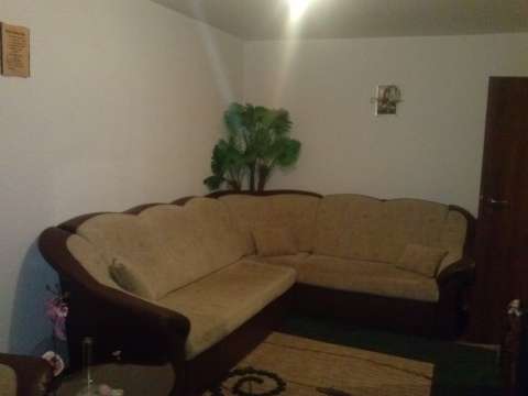 vand apartament 2 camere 3