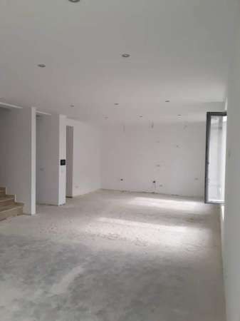 vila domenii compusa din doua apartamente 2