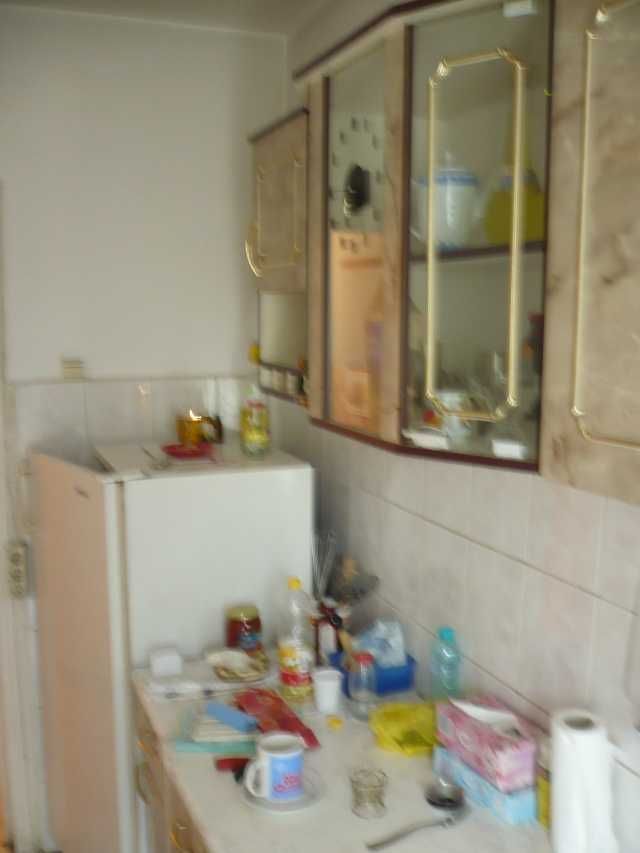 ofer spre inchiriere apt 2 camere centru etaj 2 4