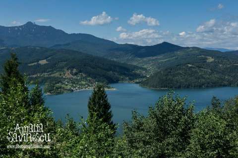 teren de vanzare panorama superba lac bicaz - sat ruginesti, jud. neamt 1