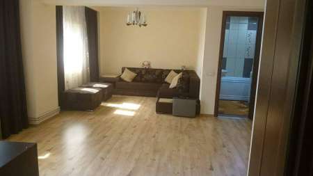 Vanzare apartament 4 camere Calea MoÈ™ilor 